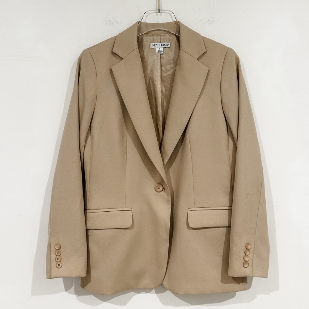 Pendleton Creamy Tan Blazer Jacket 100% Virgin Wool Size 8